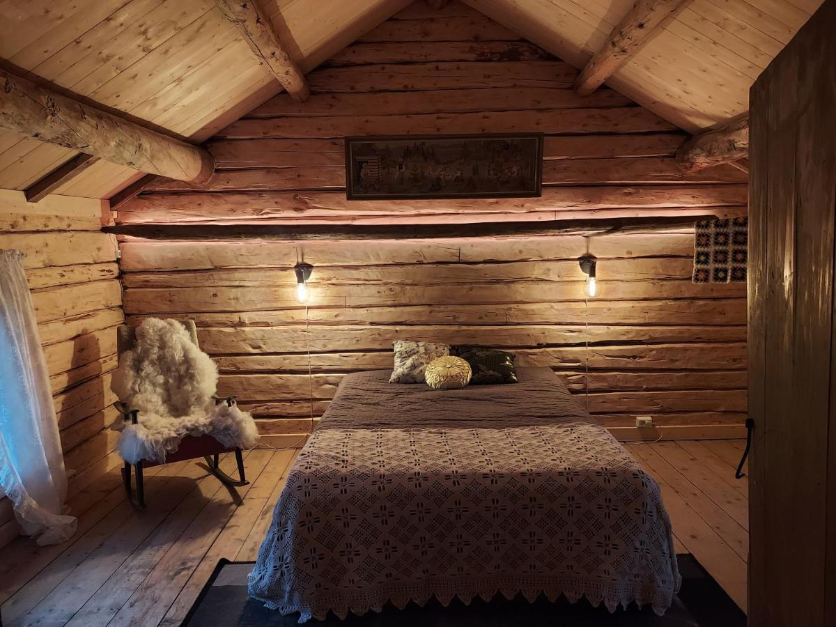 Hotel Villmarksgard Camping Hattfjelldal Esterno foto